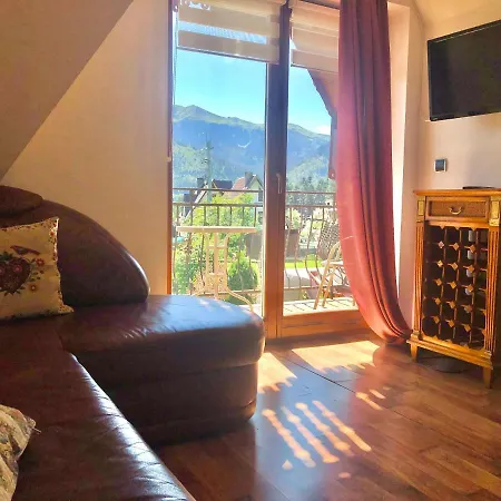 Straszny Dwor Horská chata *