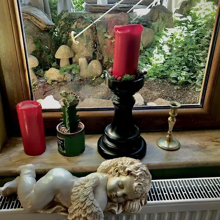 Straszny Dwor בקתה זקופאנה