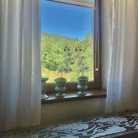 Straszny Dwor Horská chata *